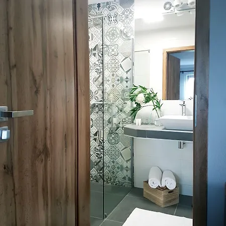 Semesteranläggning (resort) Nowe Izby 4*