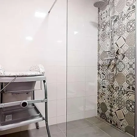 Semesteranläggning (resort) Nowe Izby 4*