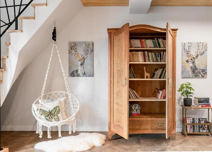 Nowe Izby Курортный комплекс Шафляры