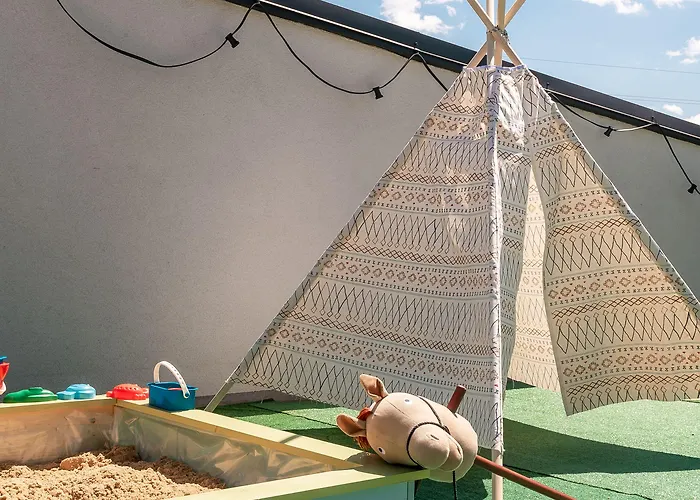 Nowe Izby Шафляры